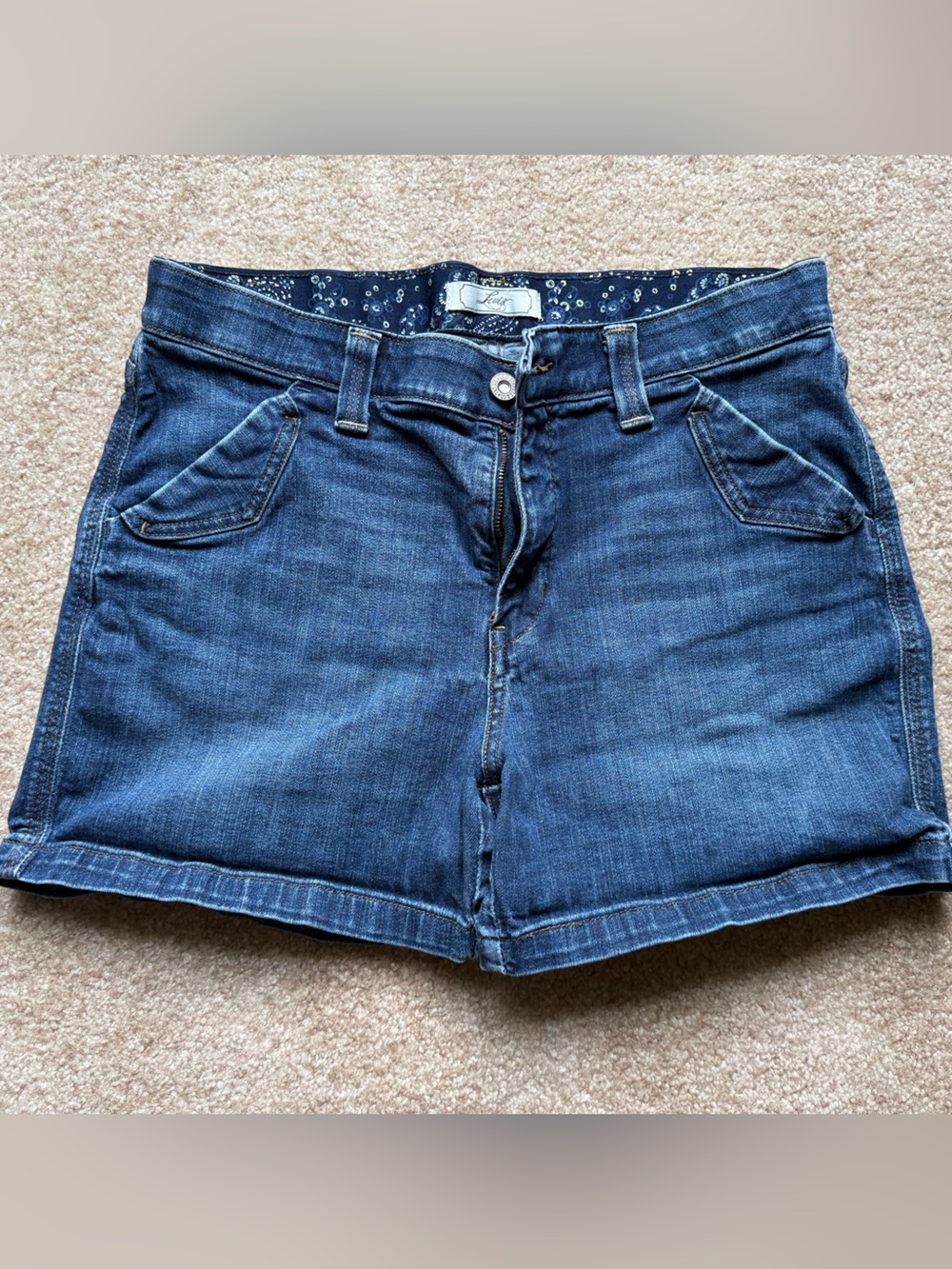 Levi’s jean shorts